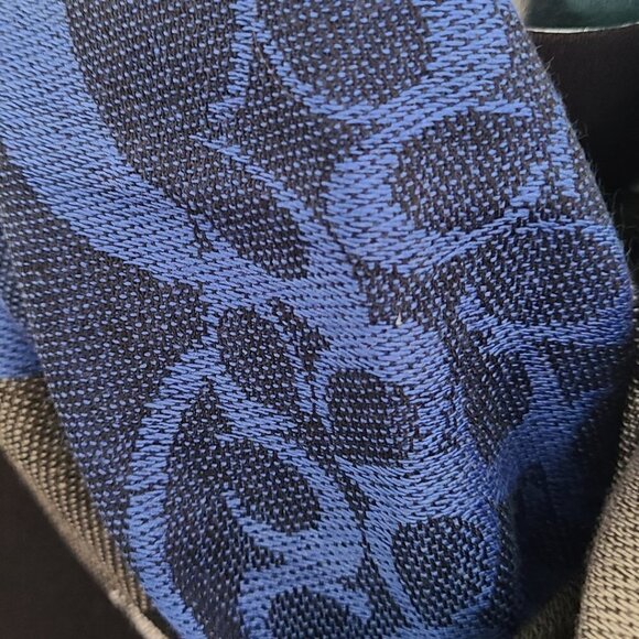 TRÏBE Designer Like Blue,Black & Gray Fashion Scarf wrap NWT - Picture 3 of 5